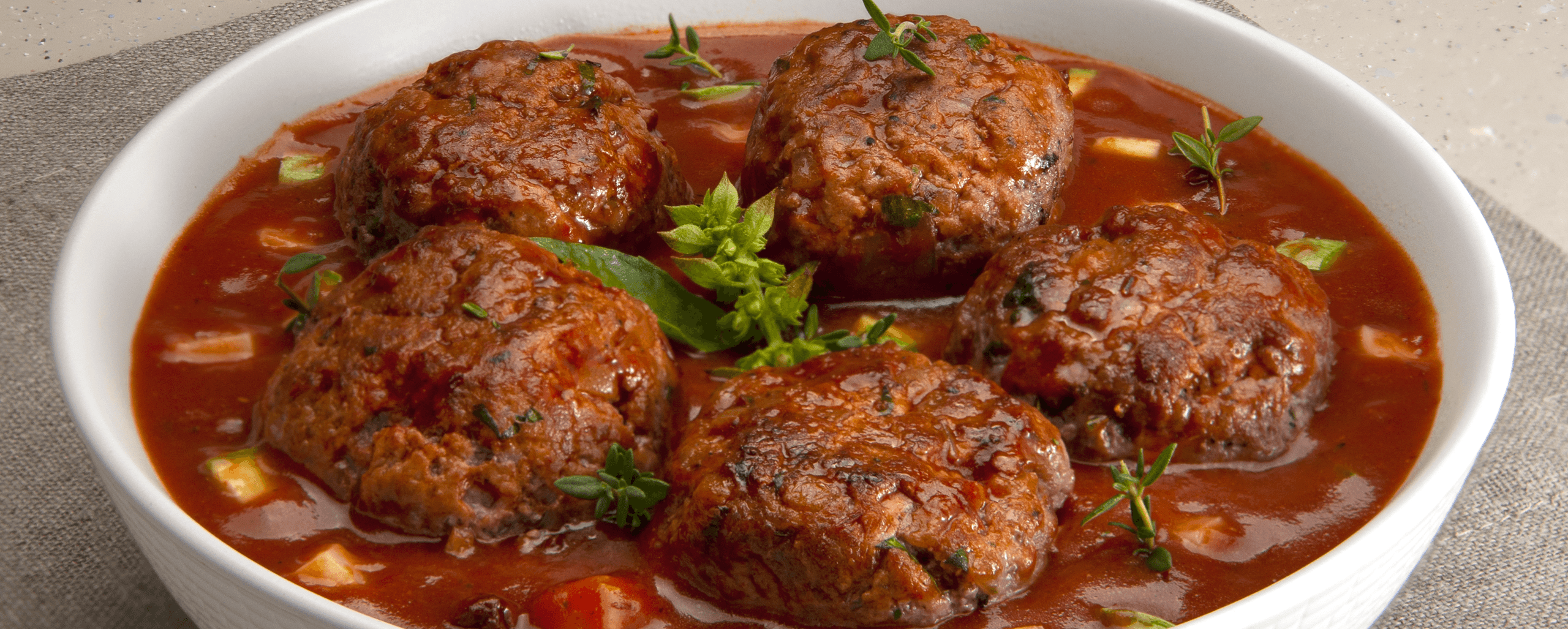 Imagen de Albóndigas especiadas en salsa de Tomates