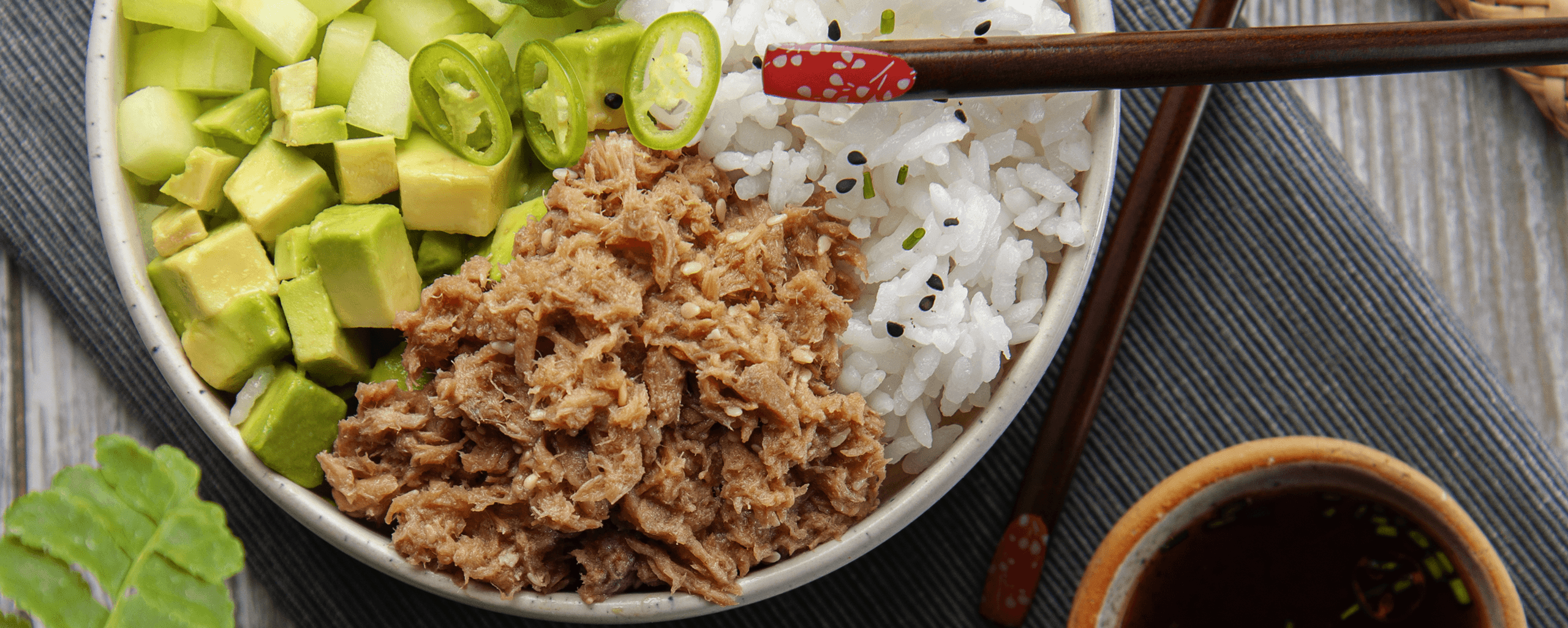 Imagen de Bowl de arroz con Atún con Salsa de Soya